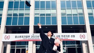 liên kết chặt chẽ với hơn 100 trường đại học tại hàn quốc
