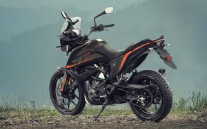 moto đi phượt cùng đồng bọn