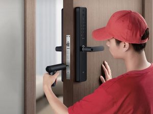 dịch vụ lắp đặt khóa cửa nhanh chóng