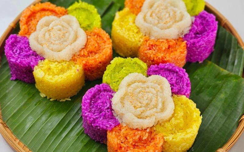 Xôi ngũ sắc