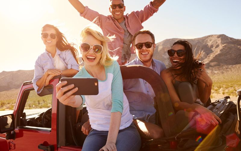 Nên đi du lịch tự túc hay đi tour? 